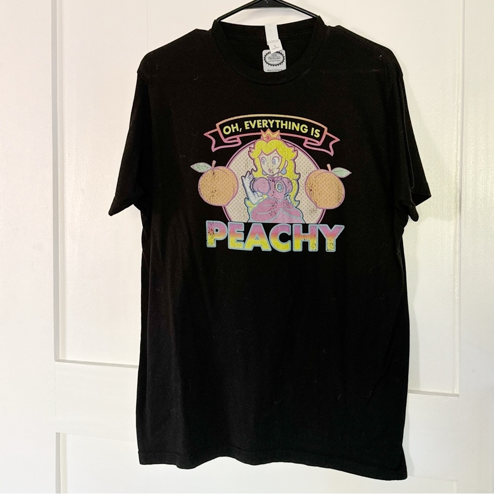 Princess Peach Everything is Peachy tee🍑👑